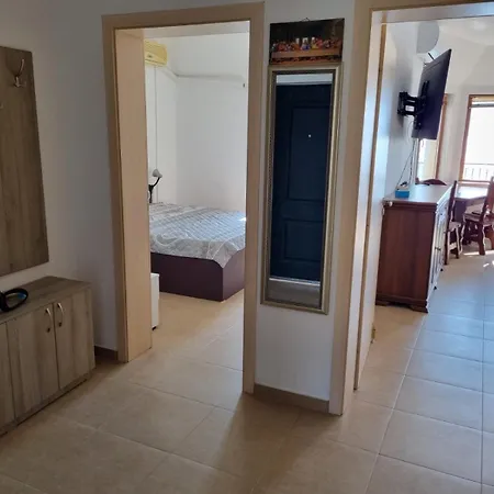 Sea View 2 Bedroom - Floor דירה סוזופול